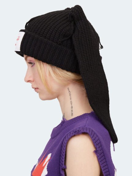 Chunky Rabbit Beanie Black Backside