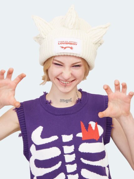 Berserker Beanie Ecru Frontside
