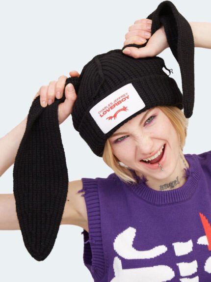 Chunky Rabbit Beanie Black Frontside